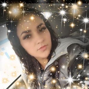 Meet your Posher, Alma